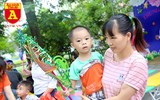 Gần 2.000 bệnh nhân nhi vui đón 'Trung thu hồng'